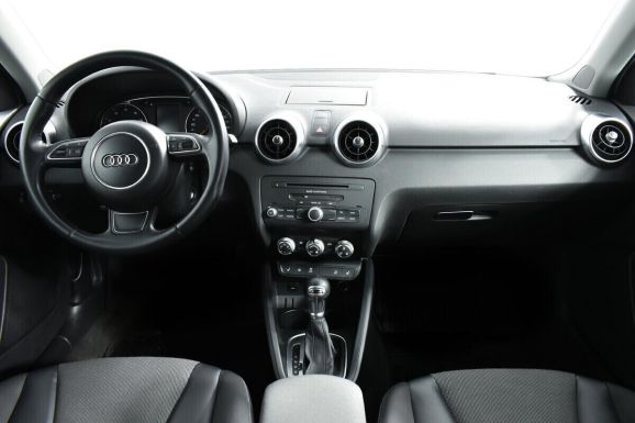 Audi A1, 1.4 л, Робот, 2015 фото 2