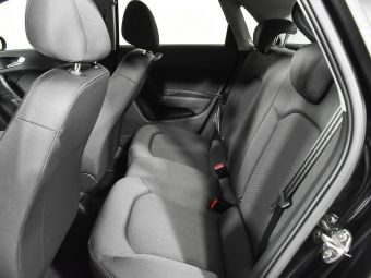 Audi A1, 1.4 л, РКПП, 2013 фото 1
