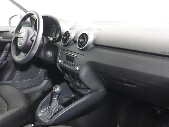 Audi A1, 1.4 л, Робот, 2016 фото 8