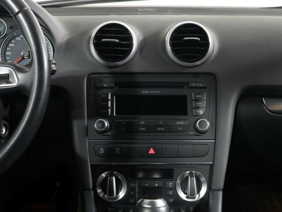 Audi A3, 1.6 л, Робот, 2009 фото 7