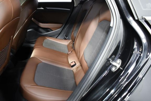 Audi A3, 1.8 л, Робот, 2016 фото 1