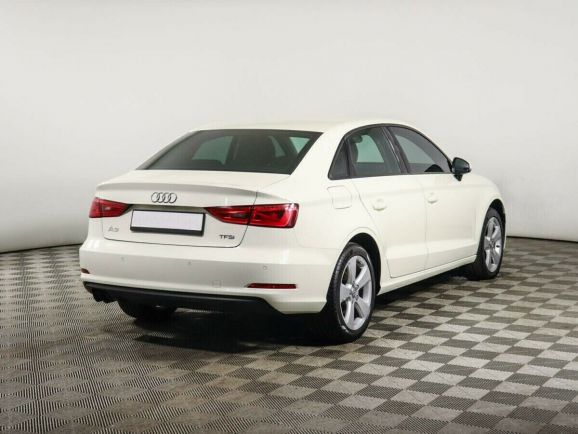 Audi A3, 1.4 л, Робот, 2013 фото 4