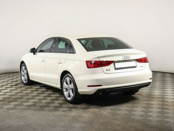 Audi A3, 1.4 л, Робот, 2013 фото 6