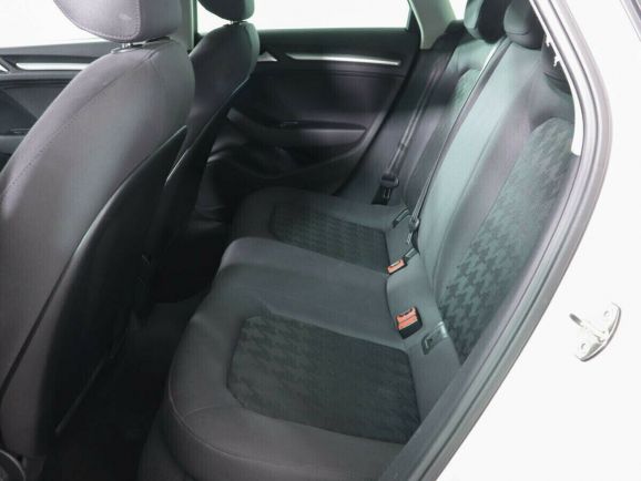 Audi A3, 1.4 л, Робот, 2013 фото 1