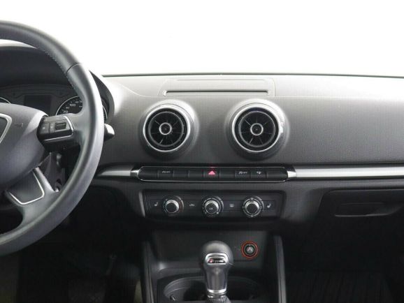 Audi A3, 1.4 л, Робот, 2013 фото 7