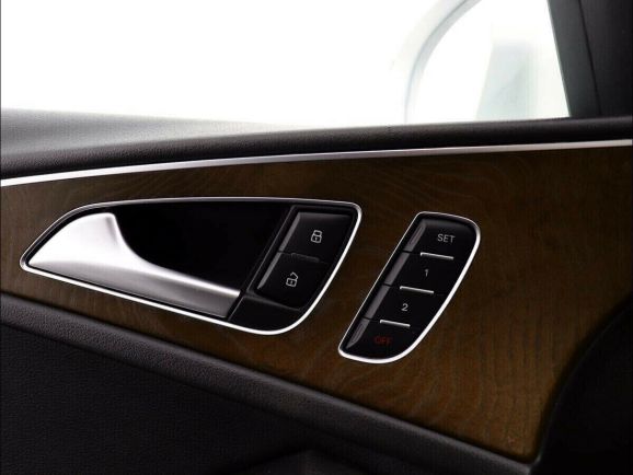 Audi A6, 2.0 л, Вариатор, 2012 фото 12