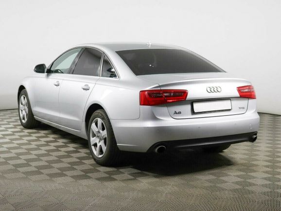 Audi A6, 2.0 л, Вариатор, 2011 фото 4