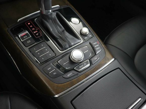 Audi A6, 2.0 л, Вариатор, 2011 фото 2