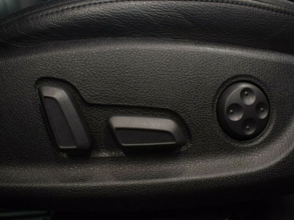 Audi A6, 2.8 л, Робот, 2011 фото 15