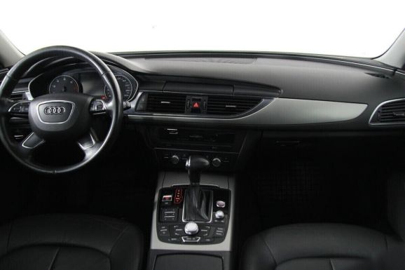 Audi A6, 2.8 л, Робот, 2013 фото 2