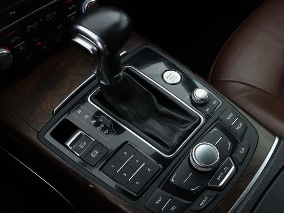 Audi A7, 2.8 л, Робот, 2011 фото 11