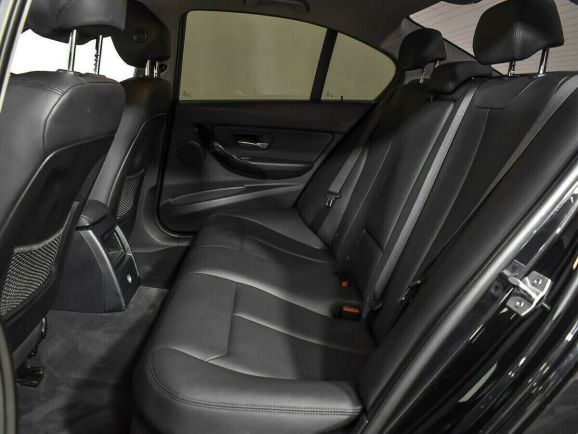 BMW 3 серии, 2.0 л, АТ, 2015 фото 1