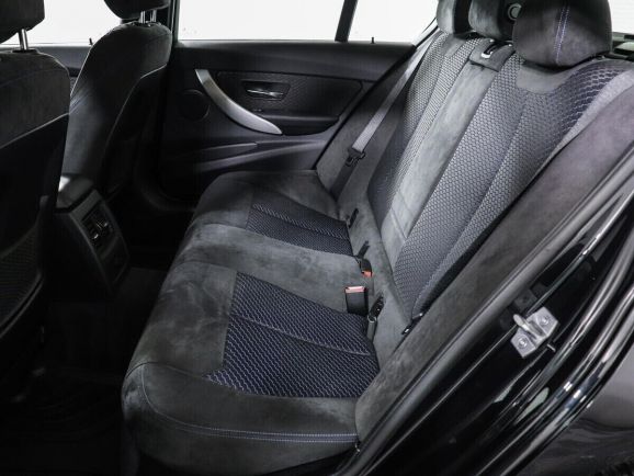 BMW 3 серии, 2.0 л, АТ, 2015 фото 1