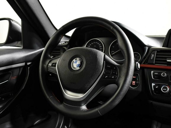 BMW 3 серии, 2.0 л, АТ, 2013 фото 9