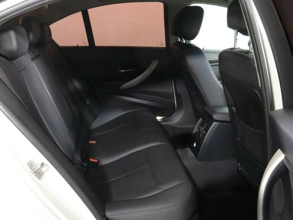 BMW 3 серии, 1.6 л, АТ, 2012 фото 1