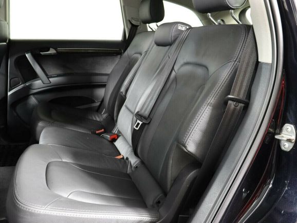 Audi Q7, 3.0 л, АТ, 2011 фото 1