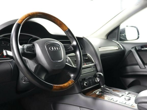 Audi Q7, 4.2 л, АТ, 2010 фото 7