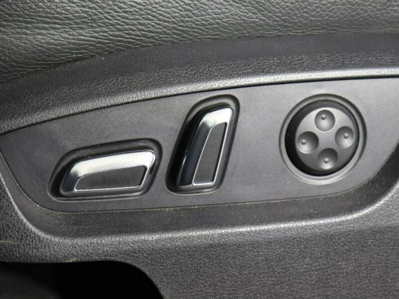 Audi Q7, 3.0 л, АТ, 2012 фото 10