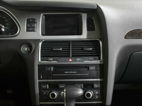 Audi Q7, 3.0 л, АТ, 2011 фото 10