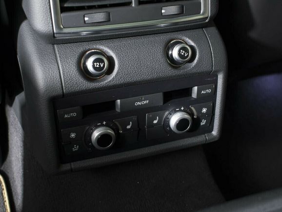 Audi Q7, 3.0 л, АТ, 2011 фото 13