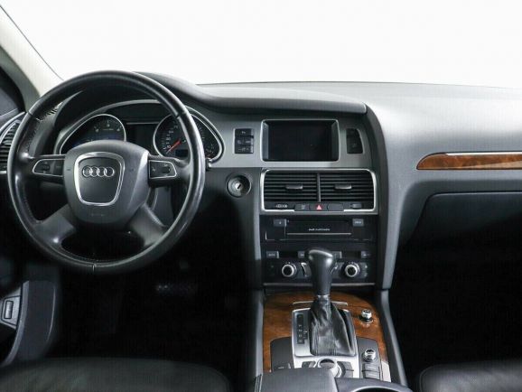 Audi Q7, 3.0 л, АТ, 2010 фото 8