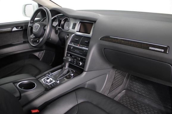 Audi Q7, 3.0 л, АТ, 2013 фото 9