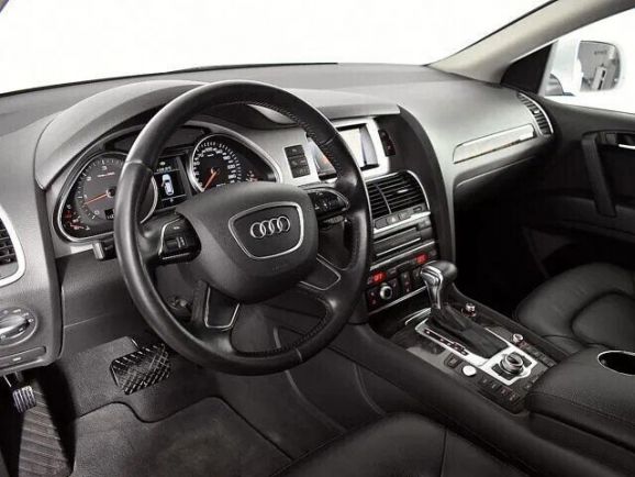 Audi Q7, 3.0 л, АТ, 2014 фото 5