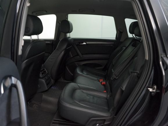 Audi Q7, 3.0 л, АТ, 2015 фото 1