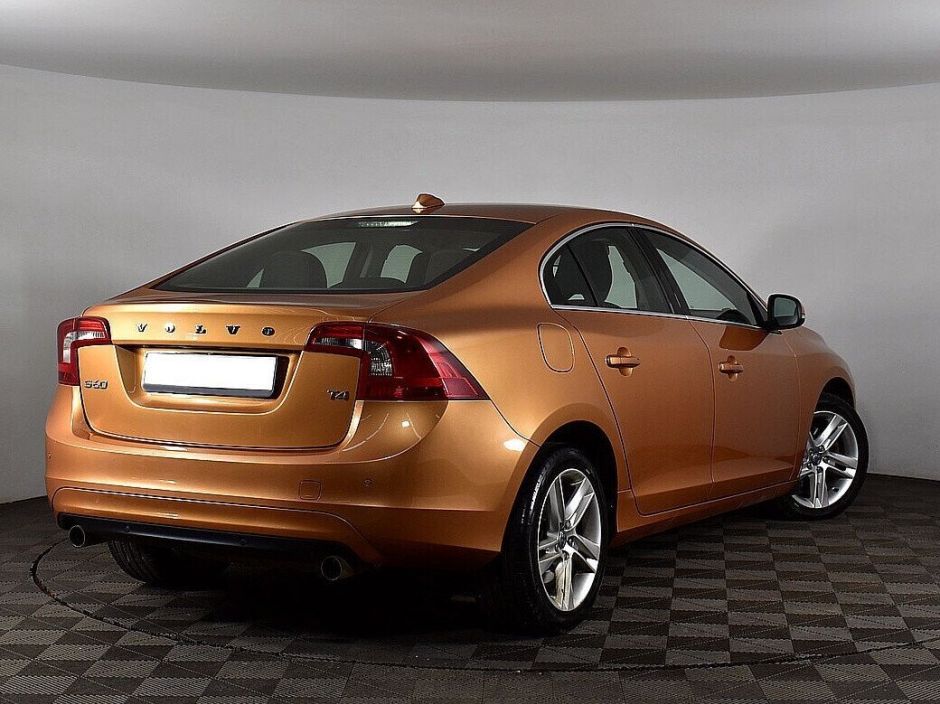 Volvo S60, 2.0 л, АТ, 2014 фото 4