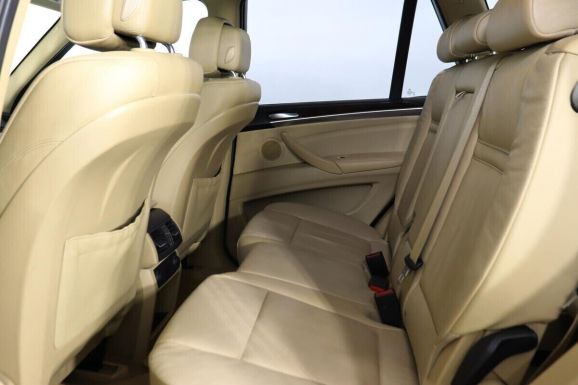 BMW X5, 3.0 л, АТ, 2011 фото 2