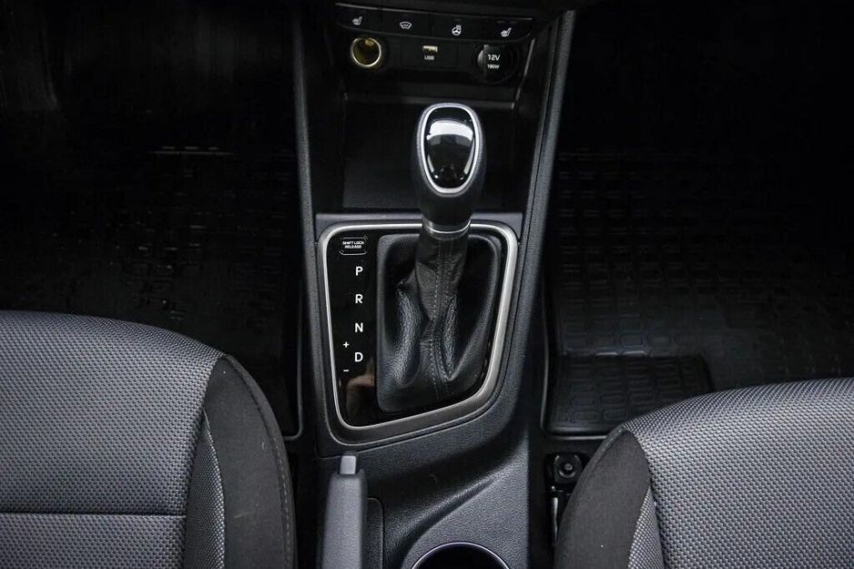 Hyundai Solaris, 1.6 л, АТ, 2021 фото 8