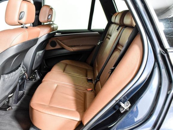 BMW X5, 3.0 л, АТ, 2012 фото 1