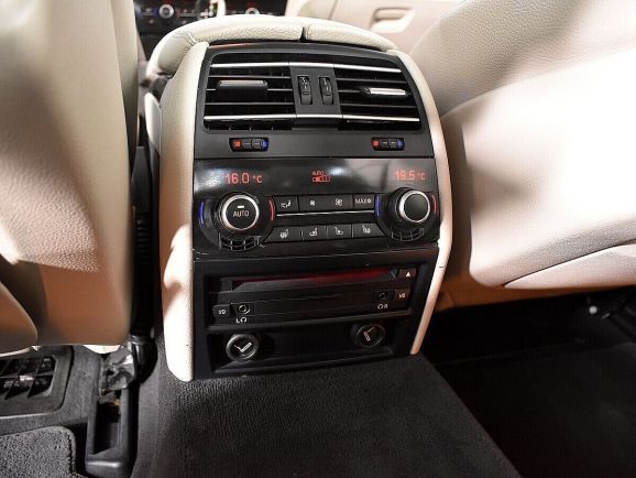 BMW 7 серии, 3.0 л, АТ, 2011 фото 17