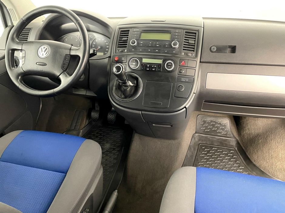 Volkswagen Multivan, 2.5 л, МТ, 2008 фото 5