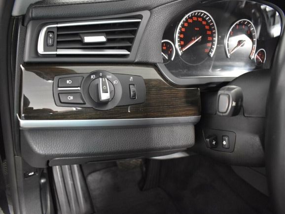 BMW 7 серии, 4.4 л, АТ, 2011 фото 11