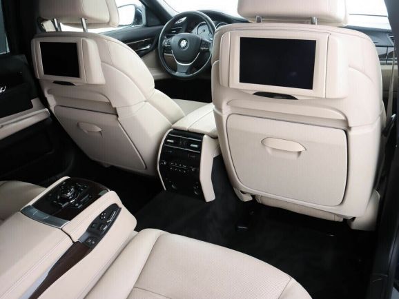 BMW 7 серии, 4.4 л, АТ, 2011 фото 2