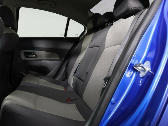 Chevrolet Cruze, 1.6 л, МТ, 2010 фото 1