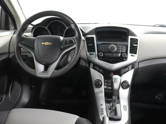 Chevrolet Cruze, 1.6 л, АТ, 2010 фото 2