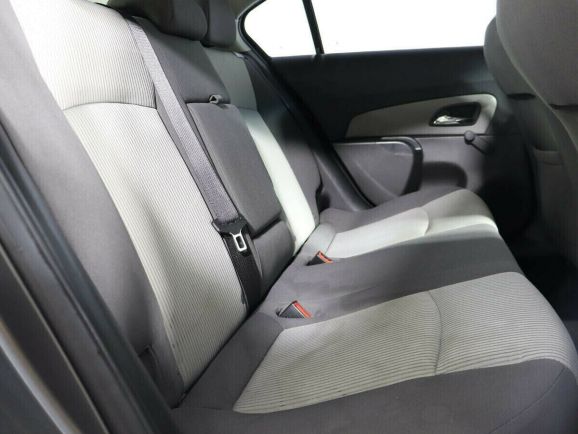 Chevrolet Cruze, 1.6 л, АТ, 2010 фото 1