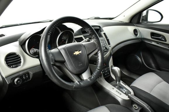 Chevrolet Cruze, 1.6 л, АТ, 2012 фото 2