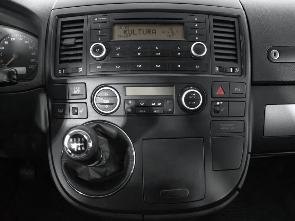 Volkswagen Multivan, 2.5 л, МТ, 2007 фото 9