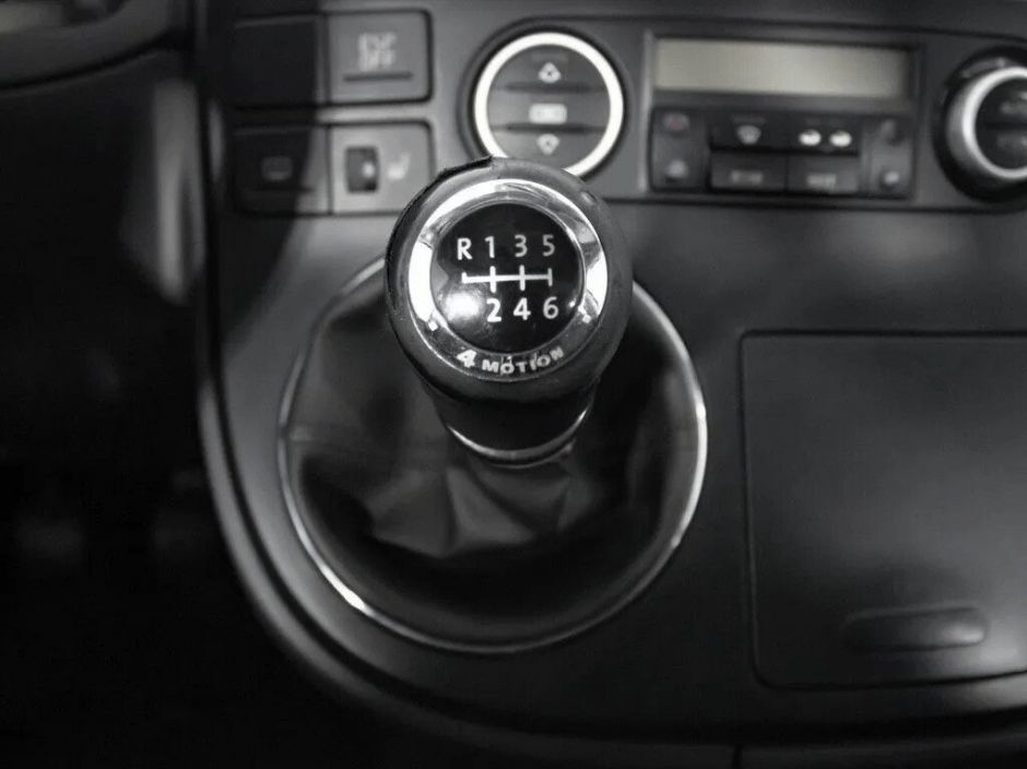 Volkswagen Multivan, 2.5 л, МТ, 2007 фото 10