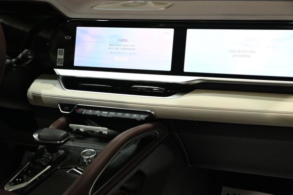 Geely Monjaro, 2.0 л, АТ, 2023 фото 7