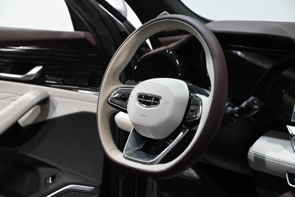 Geely Monjaro, 2.0 л, АТ, 2023 фото 8