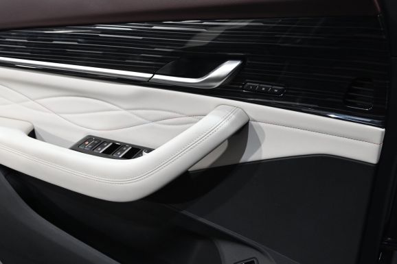 Geely Monjaro, 2.0 л, АТ, 2023 фото 2