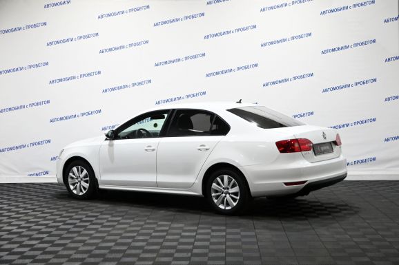 Volkswagen Jetta, 1.4 л, Робот, 2013 фото 6