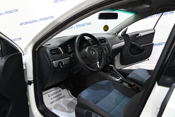 Volkswagen Jetta, 1.4 л, Робот, 2013 фото 7