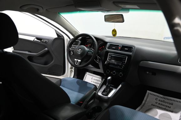 Volkswagen Jetta, 1.4 л, Робот, 2013 фото 8