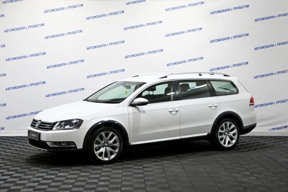 Volkswagen Passat, 2.0 л, Робот, 2012 фото 3