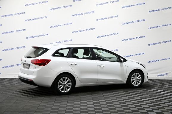 Kia Ceed, 1.6 л, АТ, 2017 фото 4
